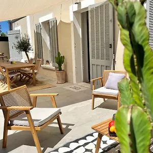  Appartement Casa Andrea Tout A Pied Avec Grand Jardin